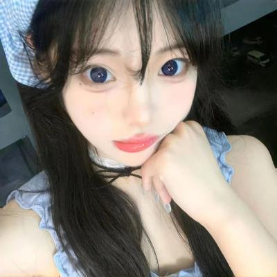 深蓝色的夜晚